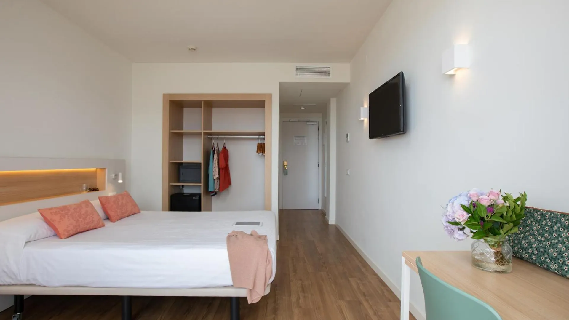 ****  Prestige Sant Marc Hotel Roses Spain